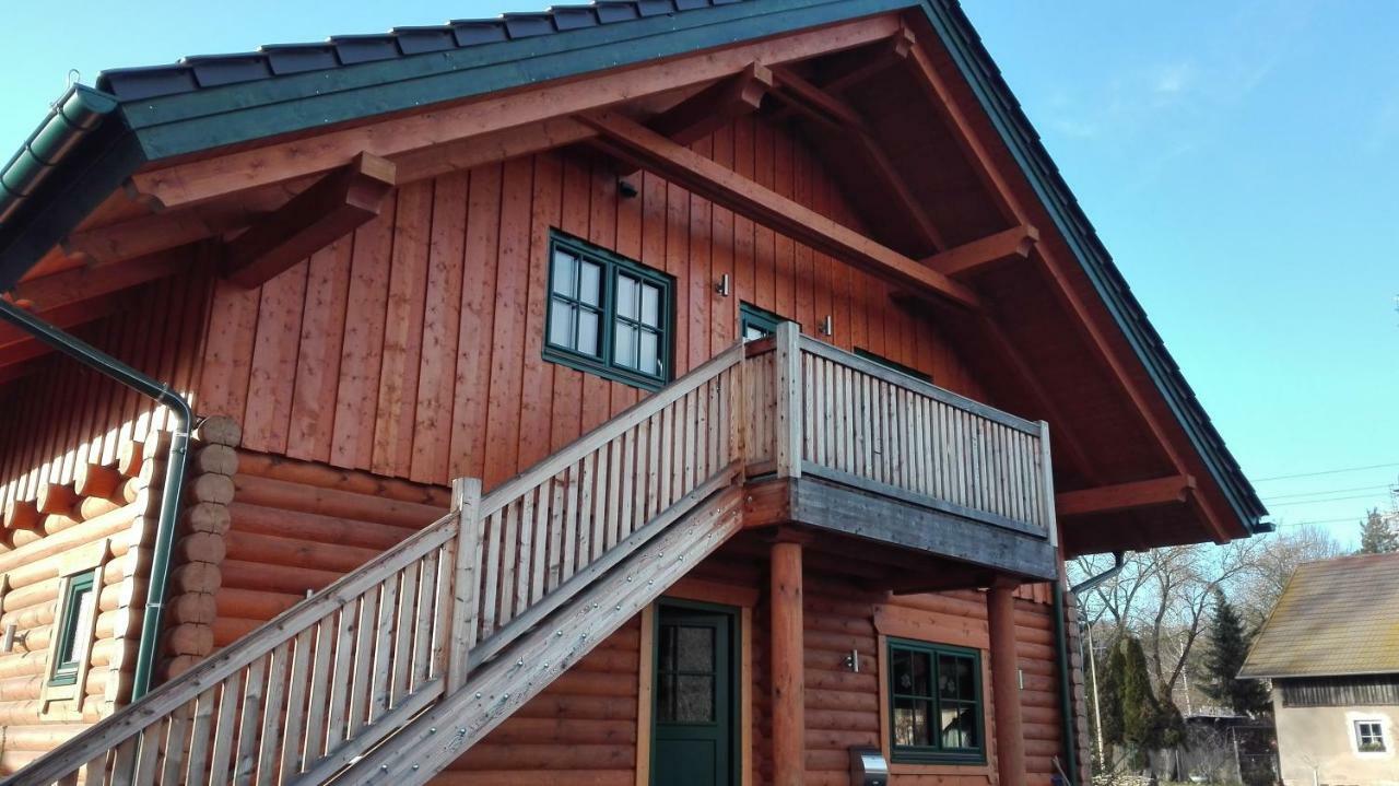 Blockhaus - Ferienwohnung Sunrise ออกุสตุสบวร์ก ภายนอก รูปภาพ